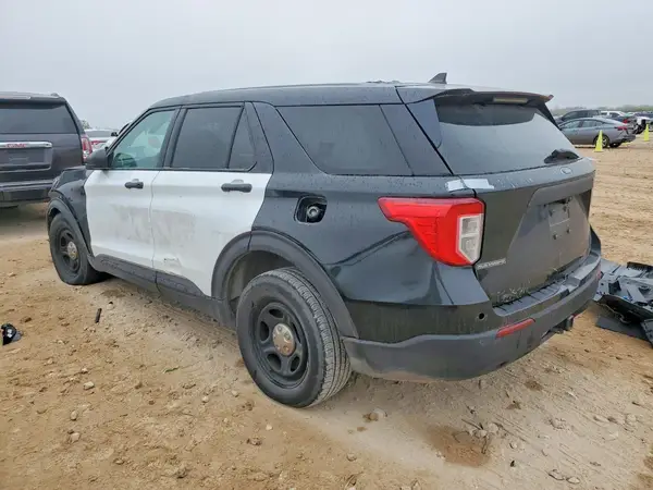 1FM5K8AB5NGC26799 2022 FORD EXPLORER - Image 2
