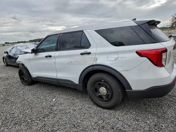 1FM5K8AB5RGA49161 2024 FORD EXPLORER - Image 2