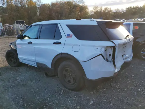 1FM5K8AB5RGA77333 2024 FORD EXPLORER - Image 2