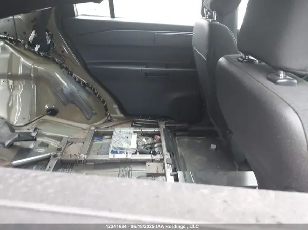1FM5K8AB5SGA28915 2025 FORD EXPLORER - Image 8