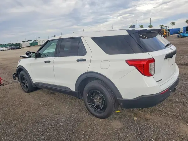 1FM5K8AB6MGA42213 2021 FORD EXPLORER - Image 2