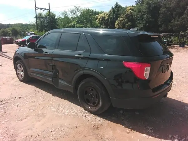 1FM5K8AB6MGC40581 2021 FORD EXPLORER - Image 2