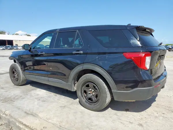 1FM5K8AB6NGA28569 2022 FORD EXPLORER - Image 2