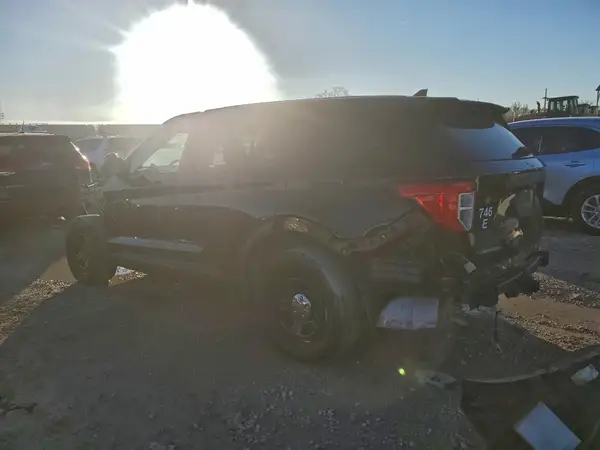 1FM5K8AB6PGB83853 2023 FORD EXPLORER - Image 2
