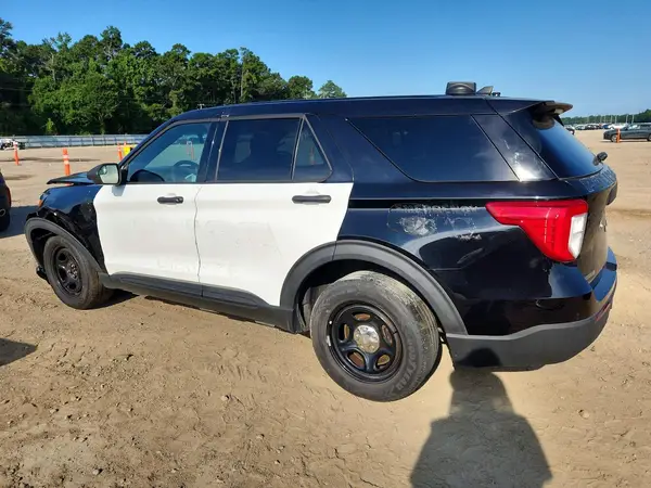 1FM5K8AB7MGC02048 2021 FORD EXPLORER - Image 2