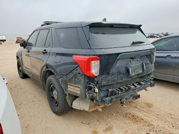 1FM5K8AB7NGA00991 2022 FORD EXPLORER - Image 2
