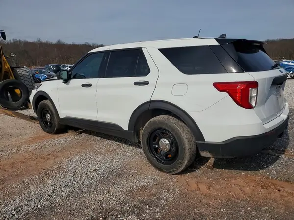 1FM5K8AB7NGA08220 2022 FORD EXPLORER - Image 2
