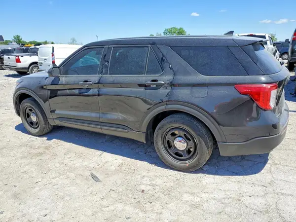 1FM5K8AB7NGA28418 2022 FORD EXPLORER - Image 2