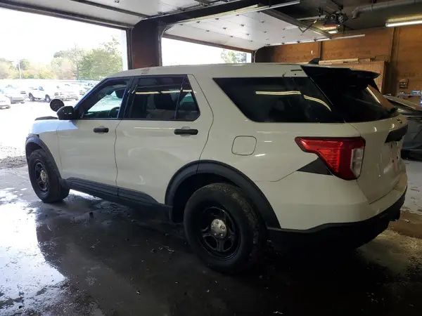 1FM5K8AB7NGB76763 2022 FORD EXPLORER - Image 2