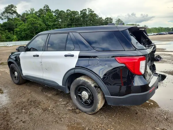 1FM5K8AB7PGA63639 2023 FORD EXPLORER - Image 2