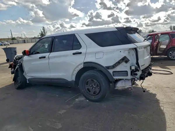 1FM5K8AB7SGA23165 2025 FORD EXPLORER - Image 2
