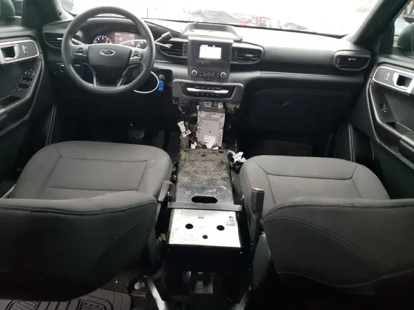 1FM5K8AB8MGB24525 2021 FORD EXPLORER - Image 8