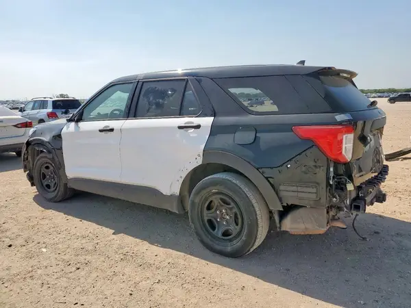 1FM5K8AB8MGC33082 2021 FORD EXPLORER - Image 2
