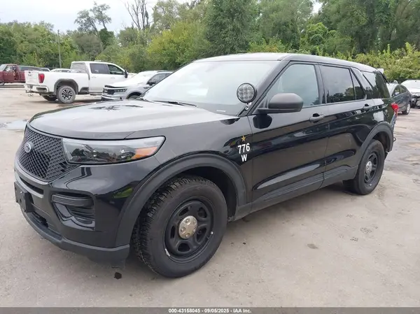 1FM5K8AB8PGB83935 2023 FORD EXPLORER - Image 2