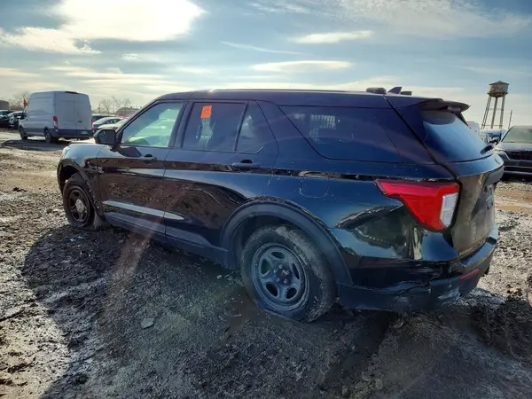 1FM5K8AB9MGA06631 2021 FORD EXPLORER - Image 2