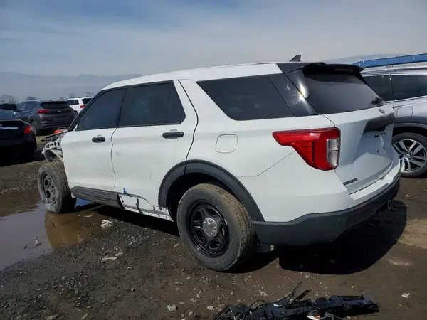 1FM5K8AB9NGA28887 2022 FORD EXPLORER - Image 2