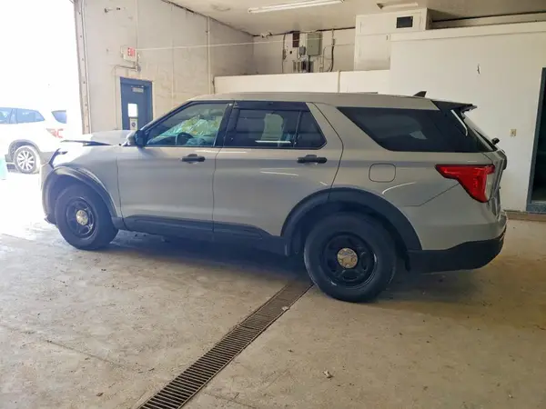 1FM5K8AB9PGA18315 2023 FORD EXPLORER - Image 2