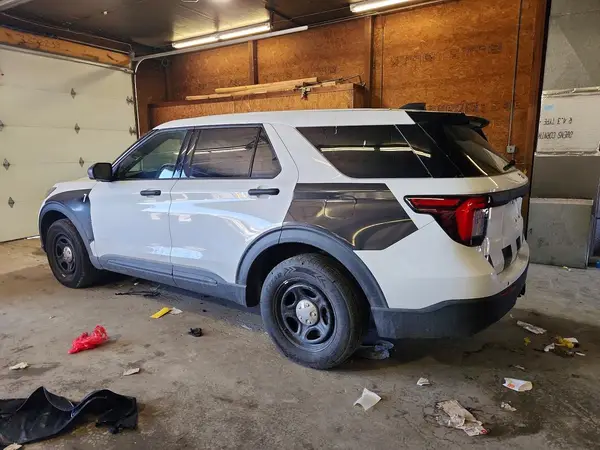 1FM5K8AB9SGC53628 2025 FORD EXPLORER - Image 2