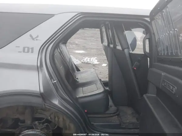 1FM5K8AC4LGA55503 2020 FORD EXPLORER - Image 8