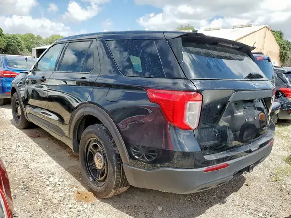1FM5K8AC5RGA30733 2024 FORD EXPLORER - Image 2