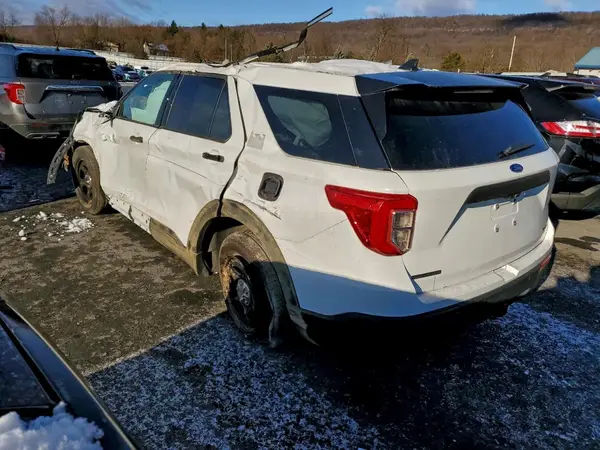 1FM5K8ACXRGA69463 2024 FORD EXPLORER - Image 2