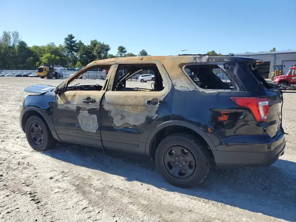 1FM5K8AR0GGA08351 2016 FORD EXPLORER - Image 2