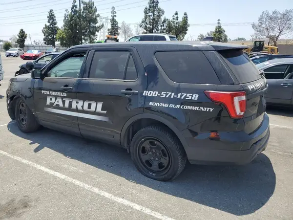 1FM5K8AR0GGB36198 2016 FORD EXPLORER - Image 2