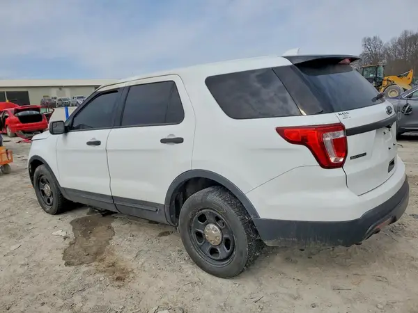 1FM5K8AR0GGB53941 2016 FORD EXPLORER - Image 2