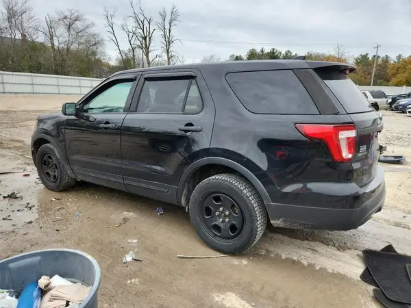 1FM5K8AR0GGB54023 2016 FORD EXPLORER - Image 2