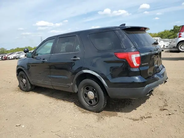 1FM5K8AR0GGB73851 2016 FORD EXPLORER - Image 2
