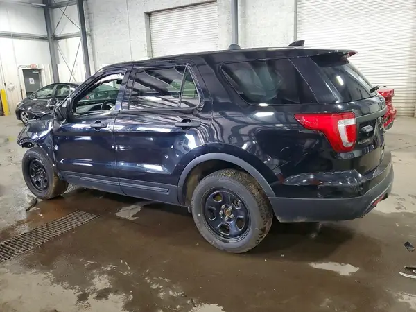 1FM5K8AR0GGC36656 2016 FORD EXPLORER - Image 2