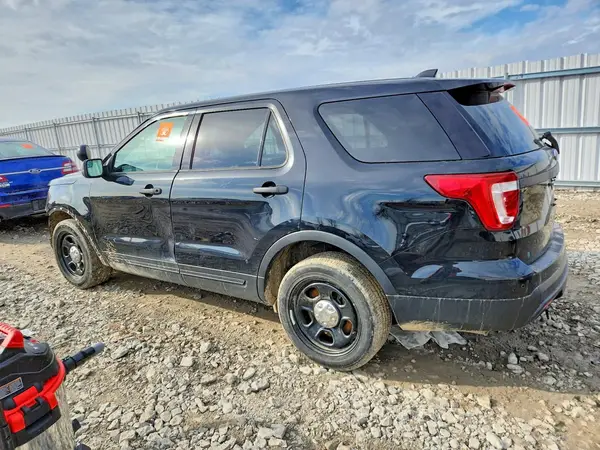 1FM5K8AR0GGC92788 2016 FORD EXPLORER - Image 2