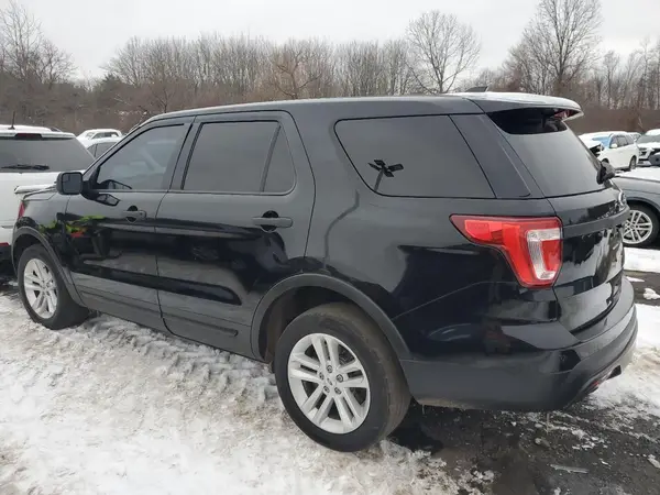 1FM5K8AR0HGA17584 2017 FORD EXPLORER - Image 2