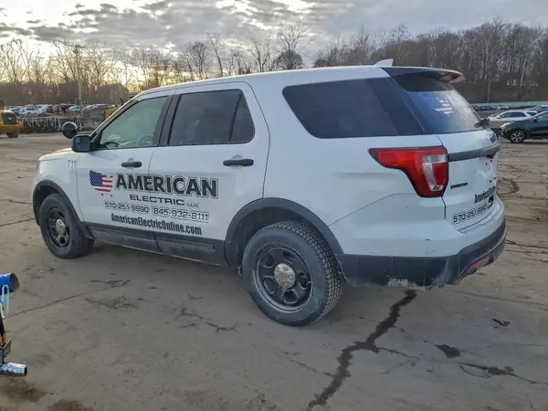 1FM5K8AR0HGA95010 2017 FORD EXPLORER - Image 2