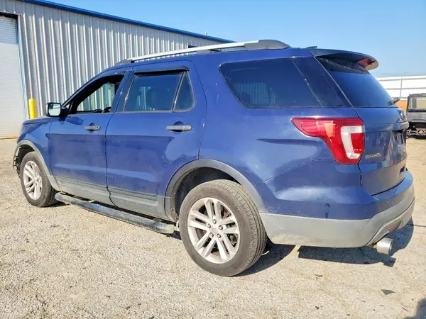 1FM5K8AR0HGB40737 2017 FORD EXPLORER - Image 2