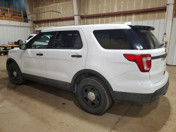 1FM5K8AR0HGB72491 2017 FORD EXPLORER - Image 2