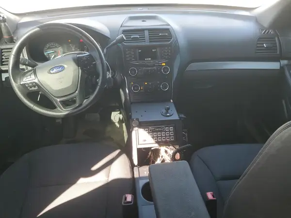 1FM5K8AR0HGC57010 2017 FORD EXPLORER - Image 8