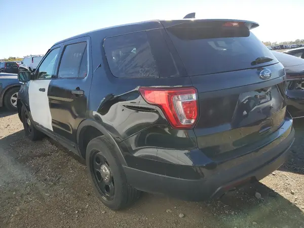1FM5K8AR0HGC78214 2017 FORD EXPLORER - Image 2