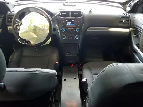1FM5K8AR0JGA71179 2018 FORD EXPLORER - Image 8