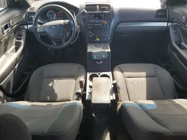 1FM5K8AR0JGA72235 2018 FORD EXPLORER - Image 8