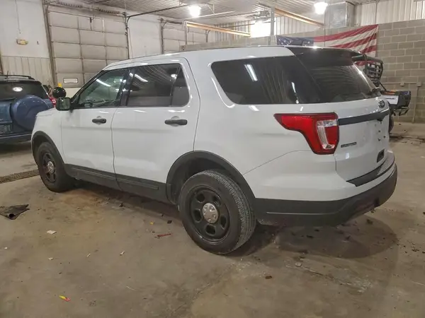 1FM5K8AR0KGB28269 2019 FORD EXPLORER - Image 2