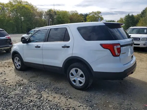 1FM5K8AR1GGD30237 2016 FORD EXPLORER - Image 2