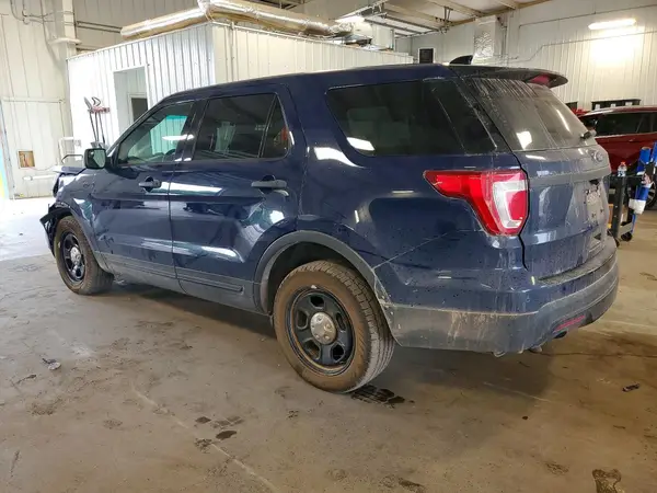1FM5K8AR1HGA63649 2017 FORD EXPLORER - Image 2