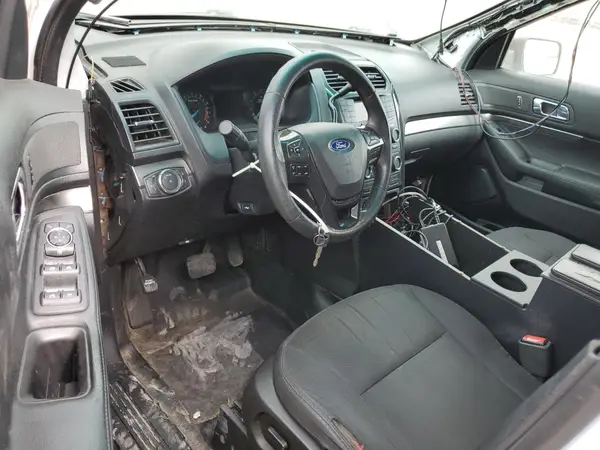 1FM5K8AR1HGB22943 2017 FORD EXPLORER - Image 8