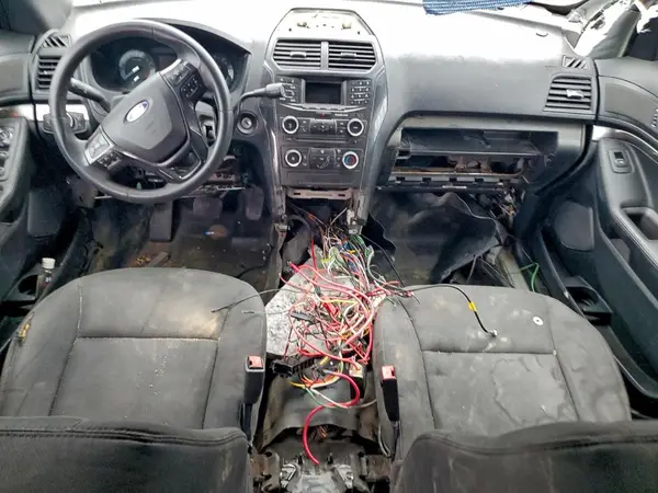 1FM5K8AR1HGC24968 2017 FORD EXPLORER - Image 8