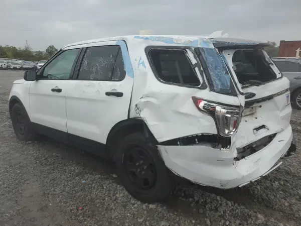 1FM5K8AR1HGC67366 2017 FORD EXPLORER - Image 2