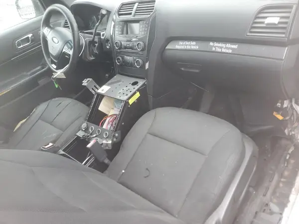 1FM5K8AR1HGC67366 2017 FORD EXPLORER - Image 8