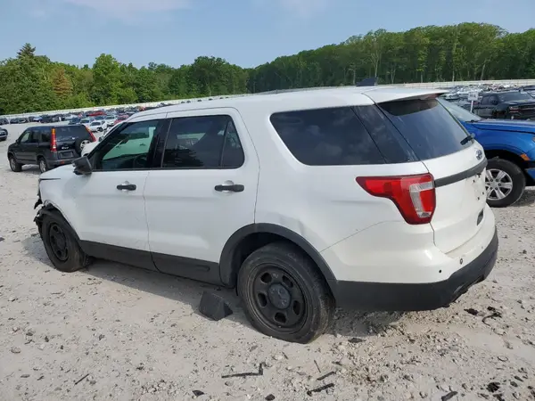 1FM5K8AR1HGC90372 2017 FORD EXPLORER - Image 2