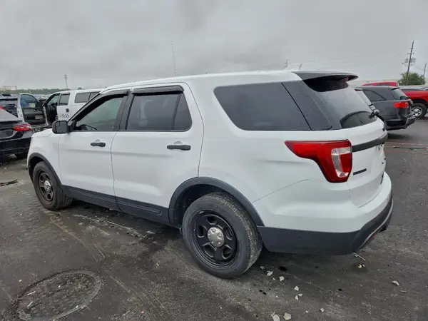 1FM5K8AR1HGD58945 2017 FORD EXPLORER - Image 2