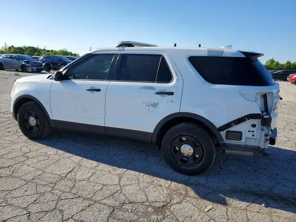 1FM5K8AR1HGE15841 2017 FORD EXPLORER - Image 2
